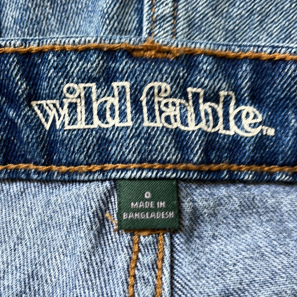 Wild Fable High Rise Short - Picture 2 of 10